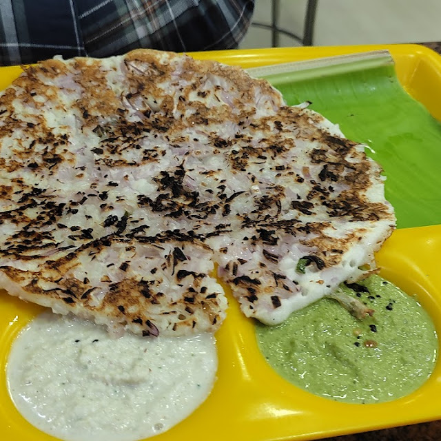 Onion Uttapam