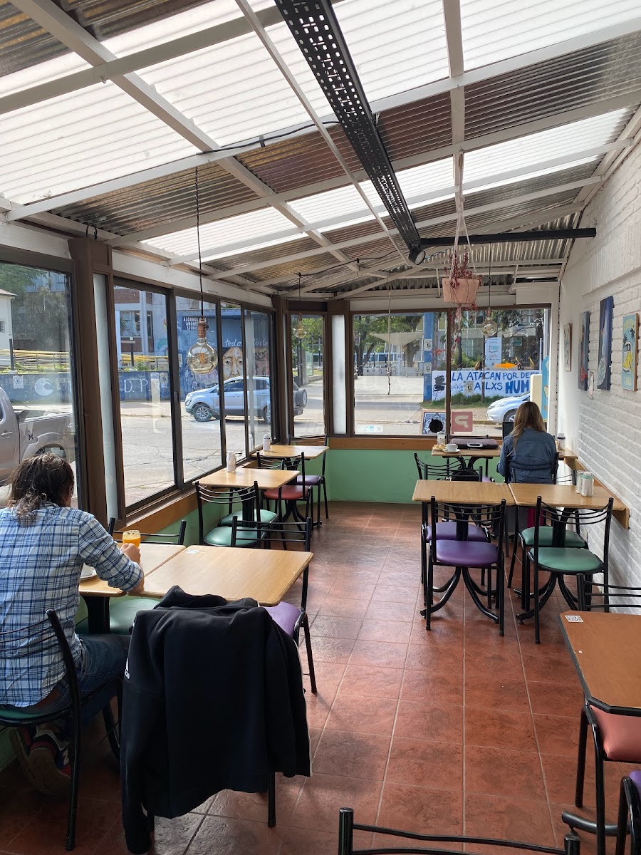 Roca de Mar café