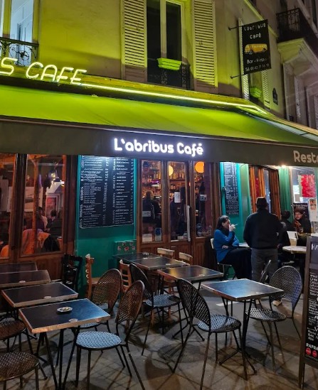 L'Abribus.