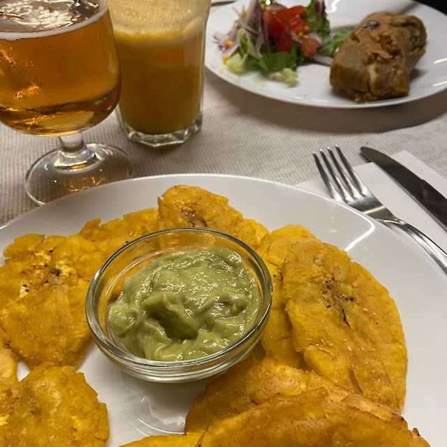 Patacones Tostones Con Guacamole