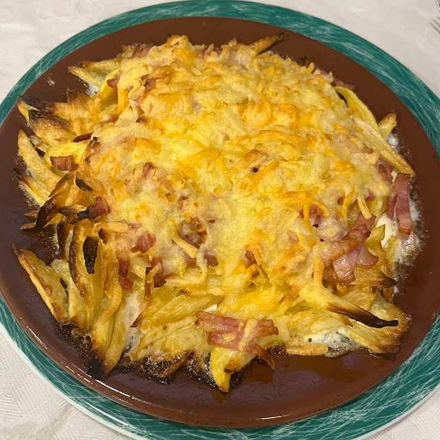 Patatas Gratinadas