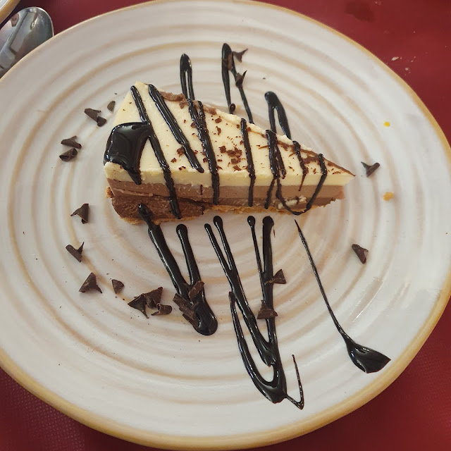Tarta Tres Chocolates