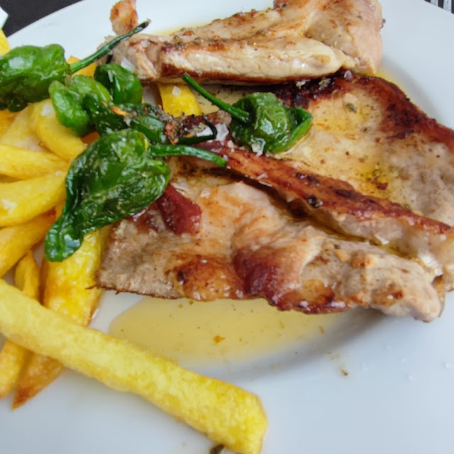 Secreto Con Pimientos Y Patatas