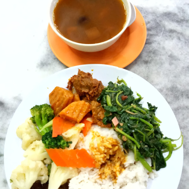 vegetables curry rice 咖哩什菜飯