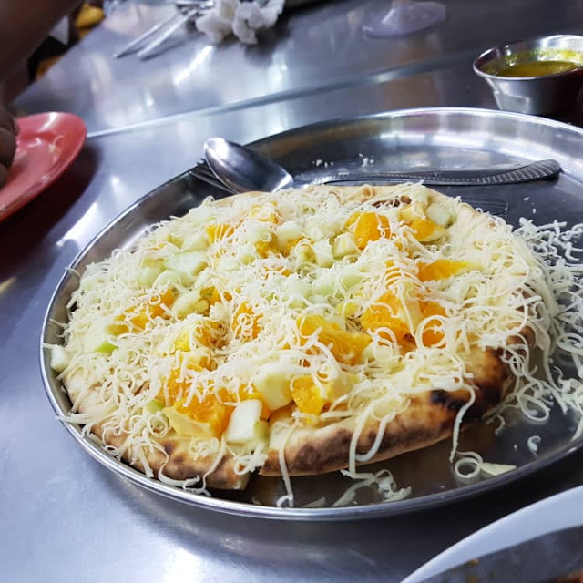 Fruit Cheese Naan