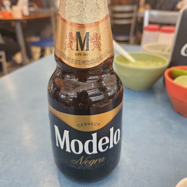 Modelo Especial