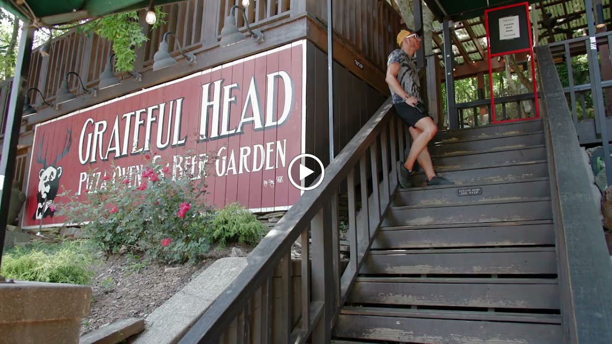 Grateful Head Pizza Oven and Beer Garden