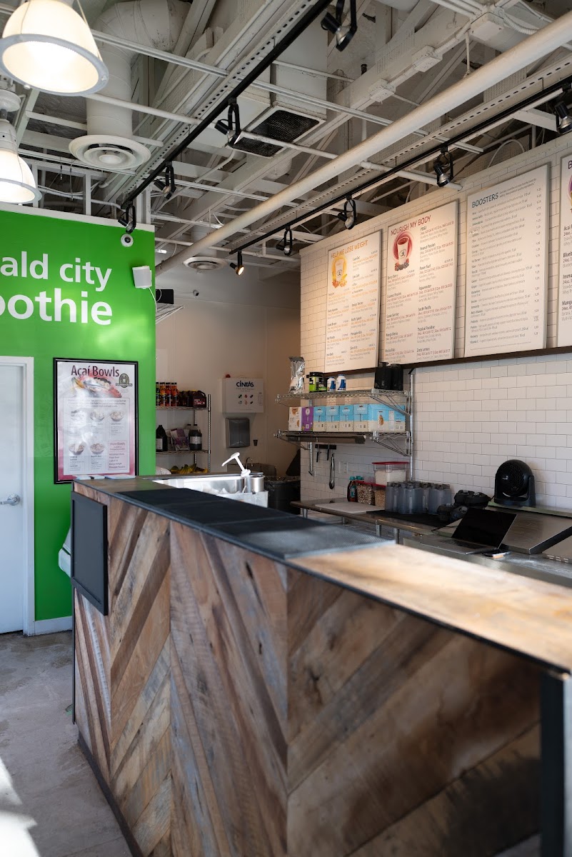 Emerald City Smoothie