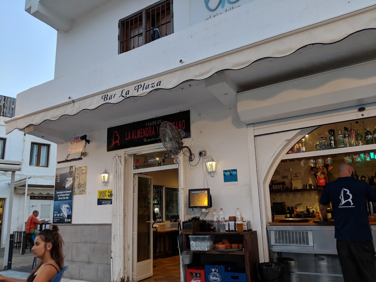 La Plaza - Almería