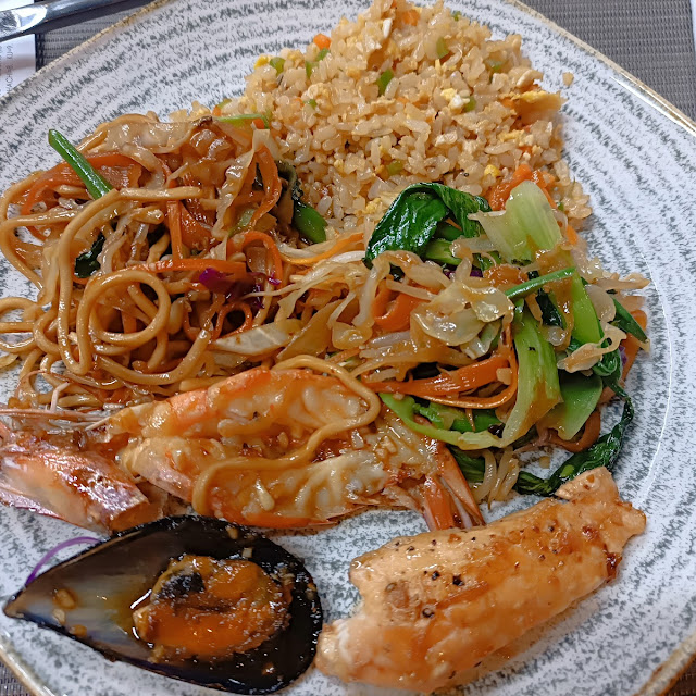 Teppan-Yaki Seafood Set
