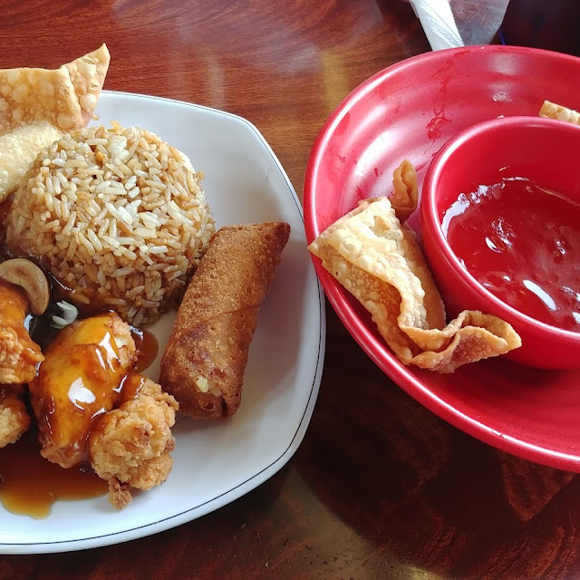 1 Cashew Chicken and 4 Racoon