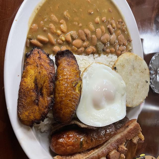 Bandeja Paisa