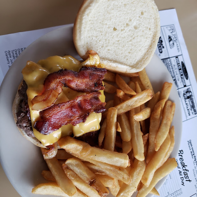 Bacon Cheeseburger