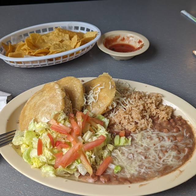 Gordita Plate