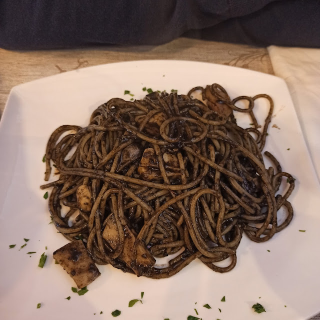 Spaghetti with Cuttlefish