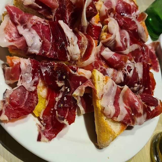 Pan Tumaca Con Jamon Ibérico