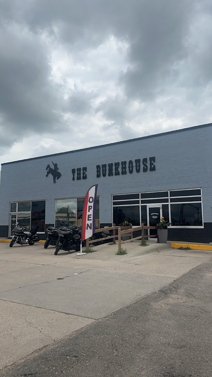 Bunkhouse Restaurant & Saloon
