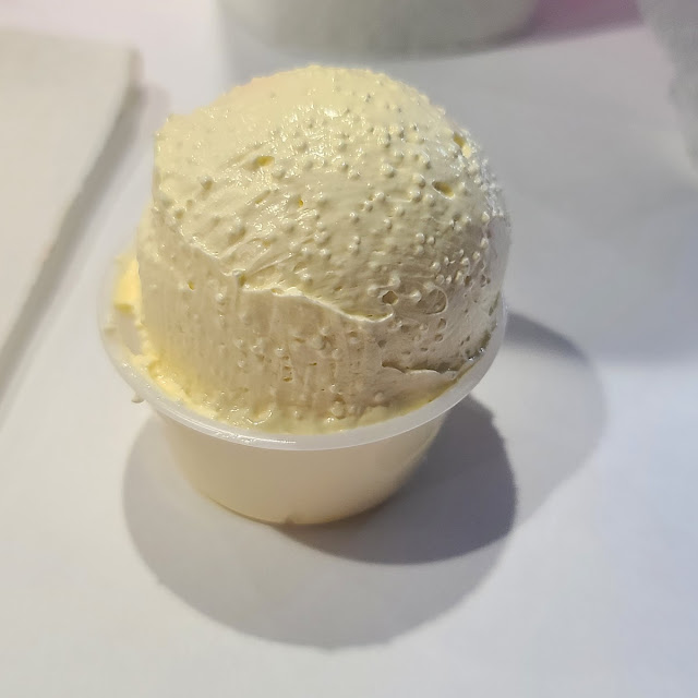 Butter to Spread on the Appetizer Bread