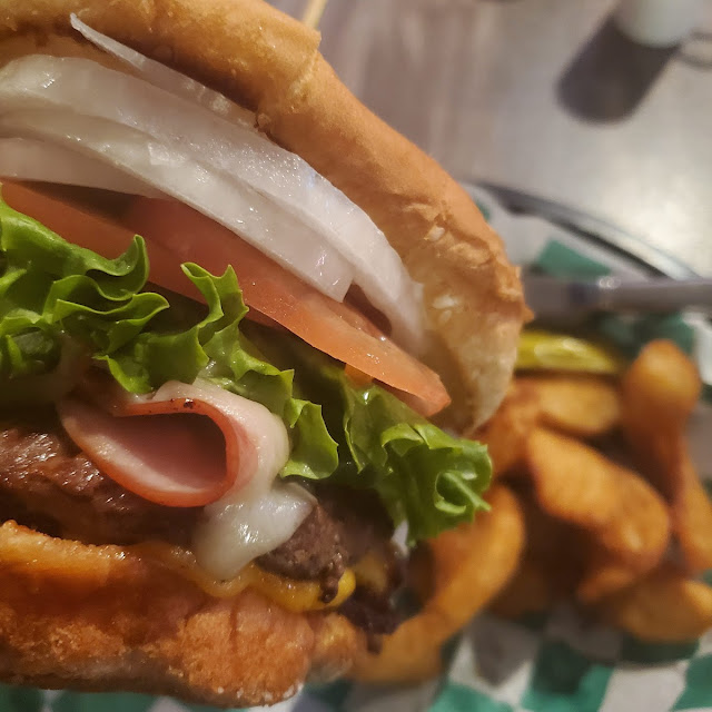 Cheeseburger