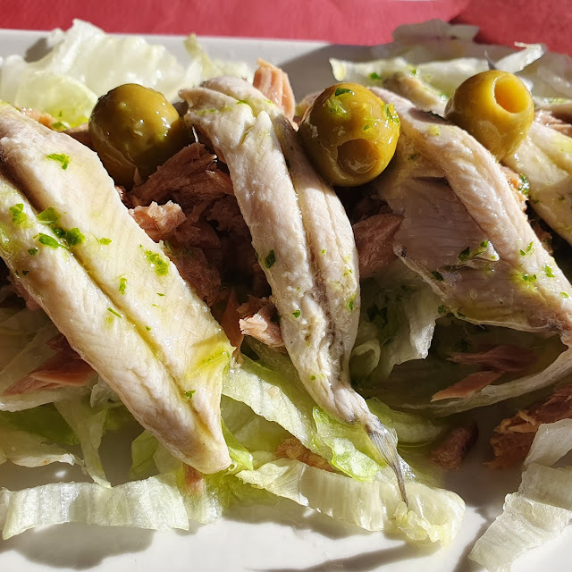 Ensalada de Boquerones