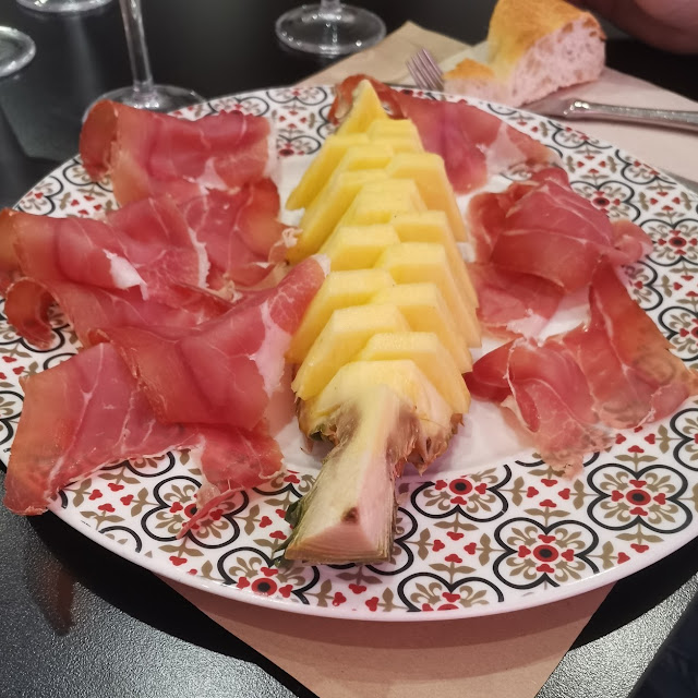 Piña Con Jamón