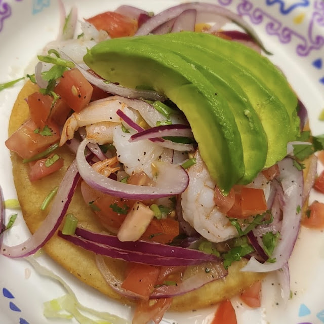Tostada de Camarones