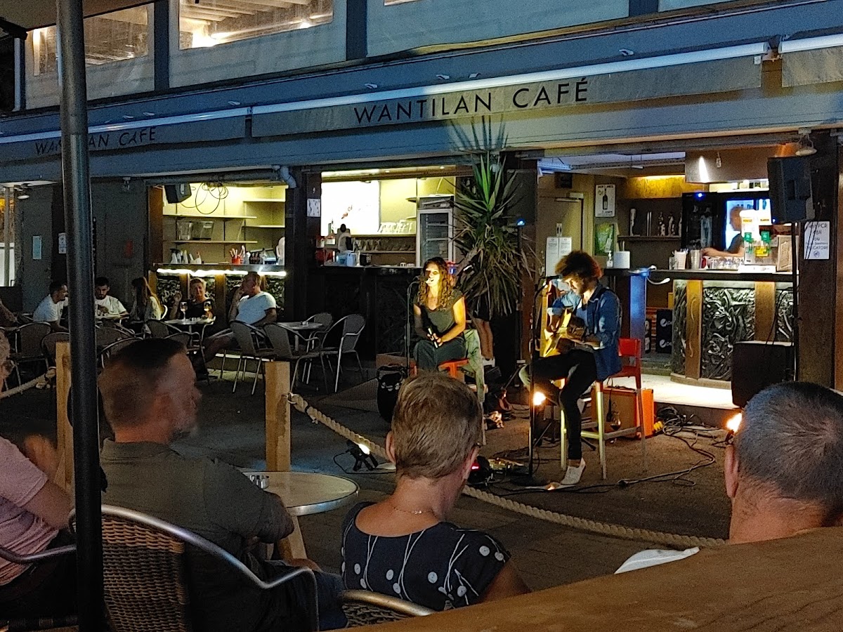 Le Wantilan Café