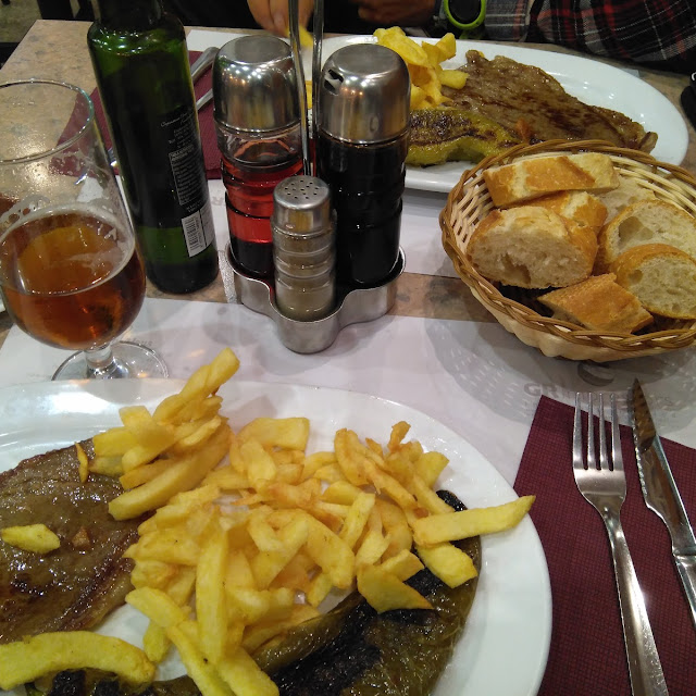 Bistec Con Patatas Fritas