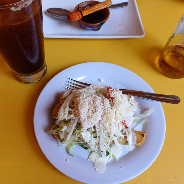 Tacos Dorados de Requeson Y Papa