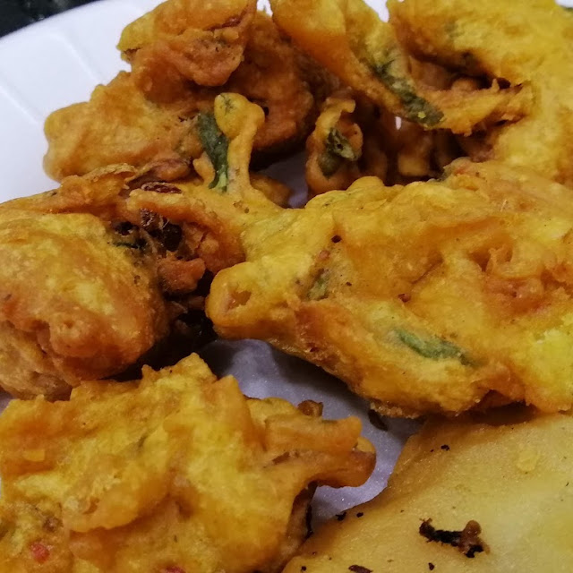 Pakoray