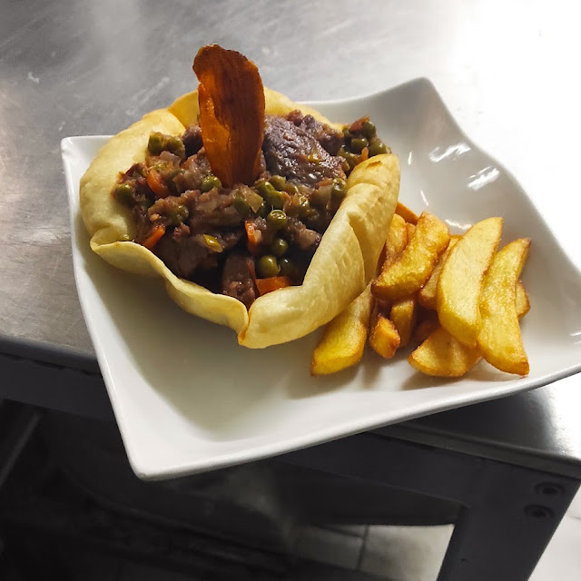 Tulipa Con Carne A la Jardinera