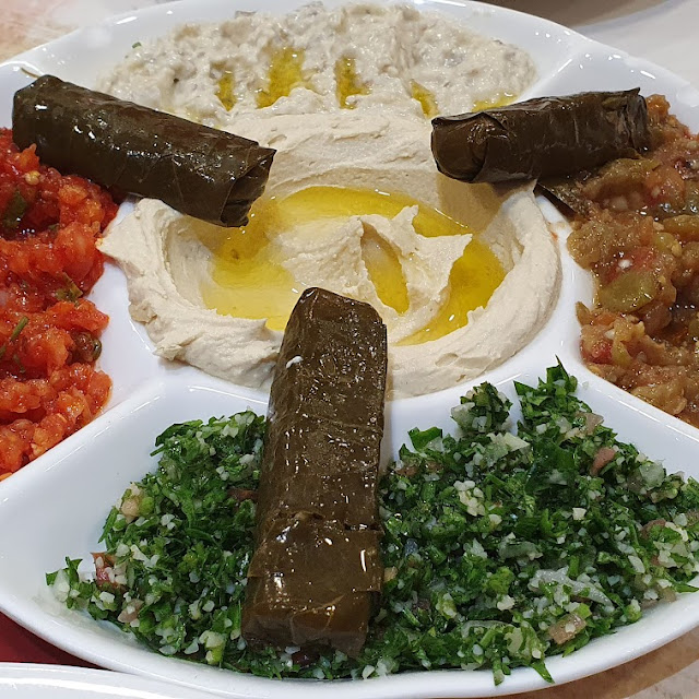Hummus And Mutabal