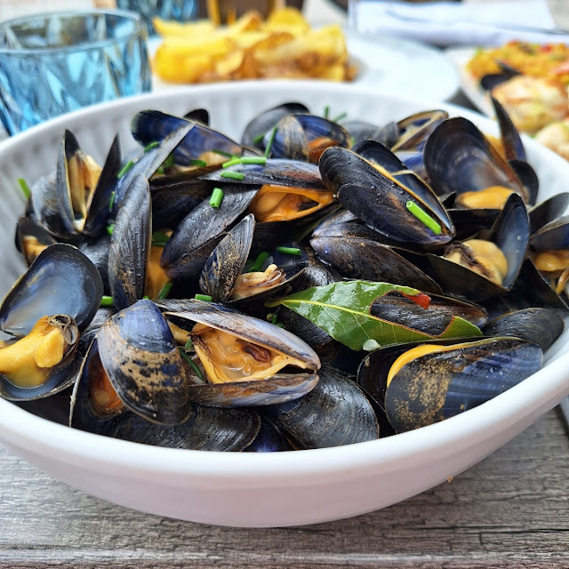 Moules Marinières