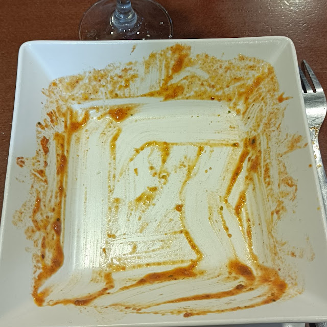 Calamares En Salsa Y Guisantes Era