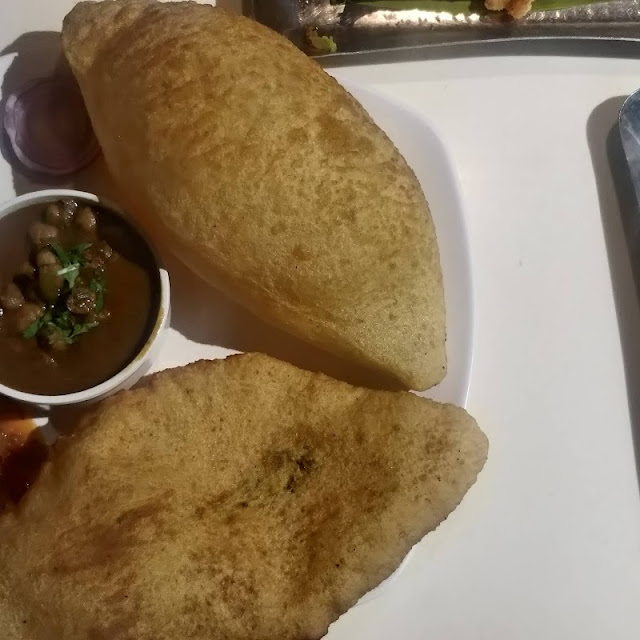 Chhole Bhatura