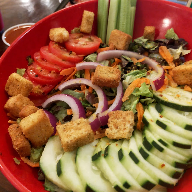 Ensalada Con Empanizado Natural