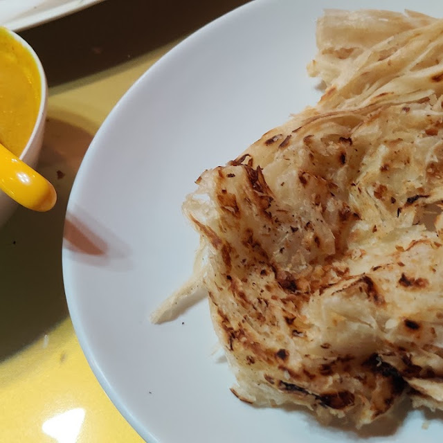 Porotta and Fish Gravy
