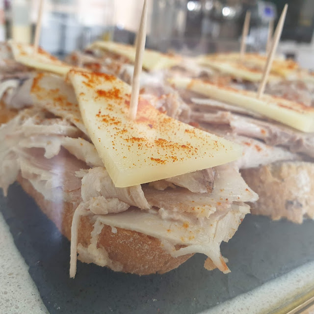 Montadito de Pata Asada