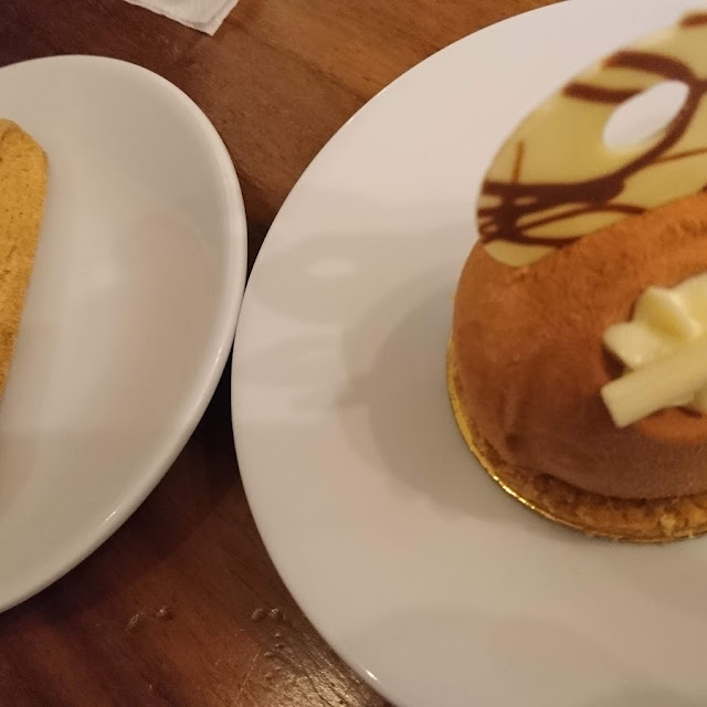 Eclair de Café Y San Cristobalito