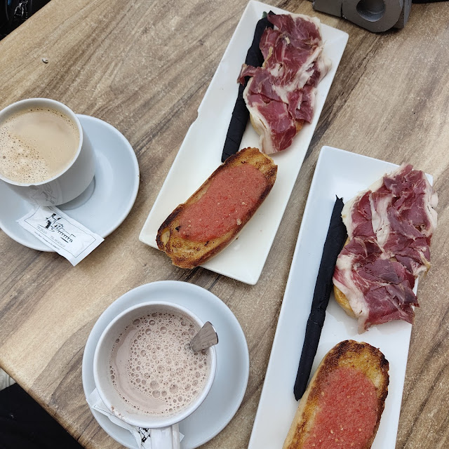 Tostada Con Jamón Y Tomate