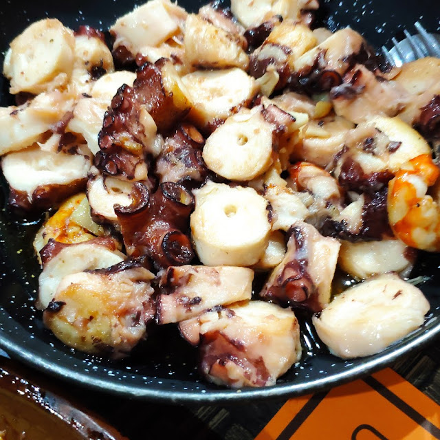 Pulpo Con Langostinos