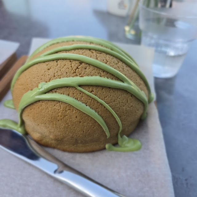Pistachio Bun