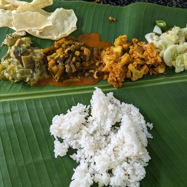 Banana Leaf Rice with Fried Chicken and Mutton Varuvel