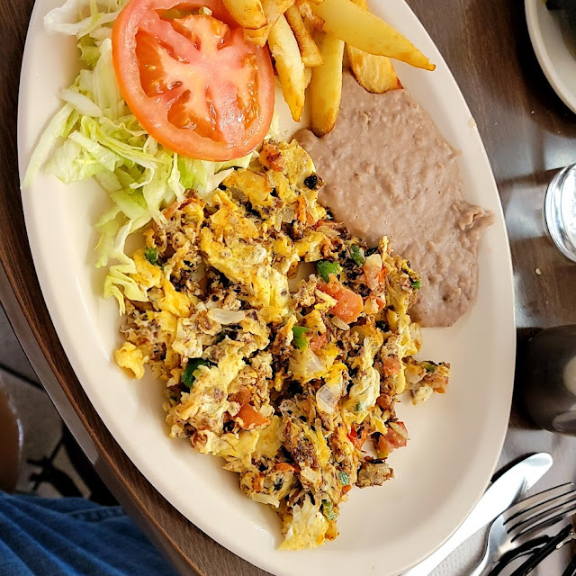 Machaca Con Huevos