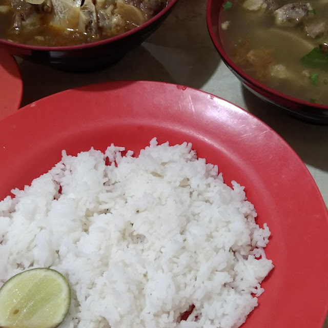 Sop Kikil Dan Sop Iga