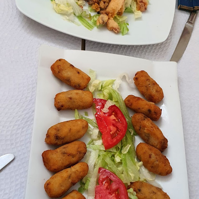 Croquetas de Jamón Y Puntillitas