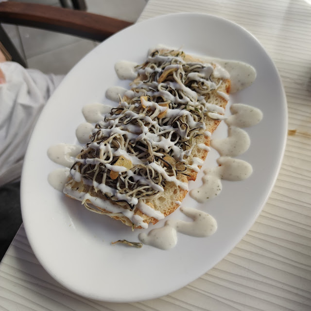 Tosta de Gulas