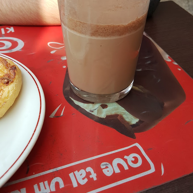 Chocolate Com Leite Batido