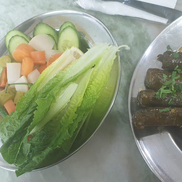 Grape Leaves Plate