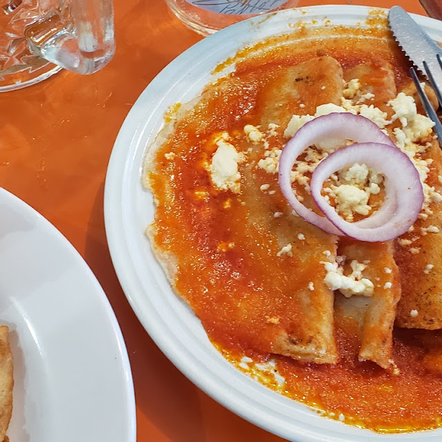 Enchiladas Rojas